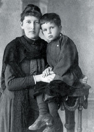 Ольга Александровна Воейкова с сыном Дмитрием. Самара. 1890 г.