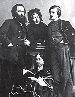 В. Каррик с членами семьи